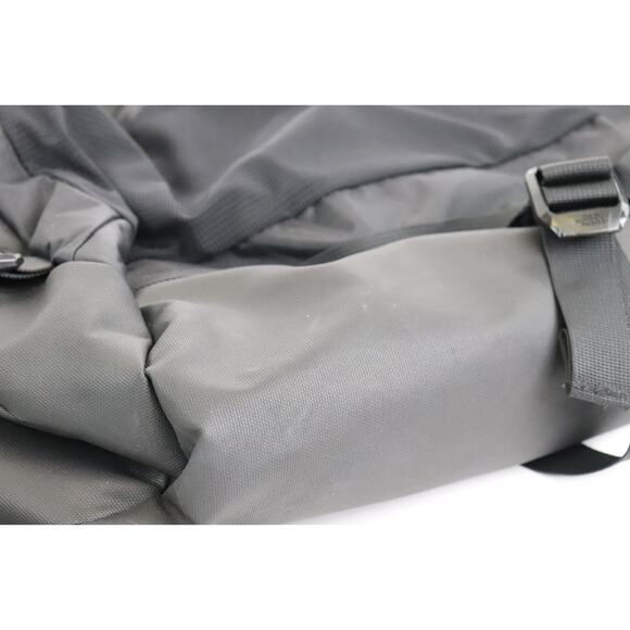 The North Face Recon Laptop Backpack Color Black - Read - Picture 14 of 15